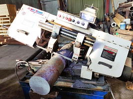 Отрезной ленточнопильный UE-250V